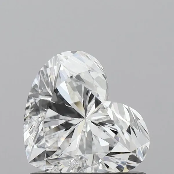 0.97ct HEART D VS1 Lab diamond