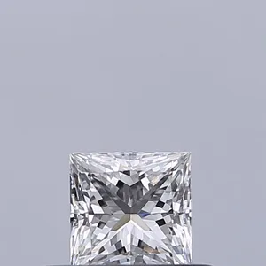 0.3ct PRINCESS D VVS2 Natural diamond