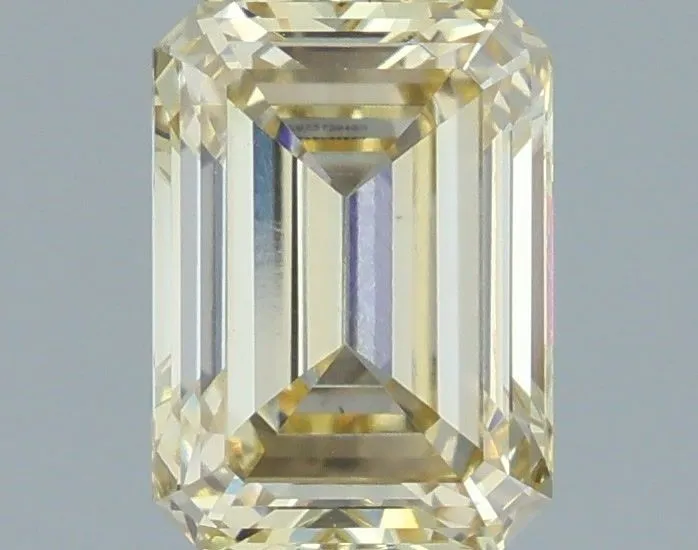 1.37ct EMERALD Fancy Light Yellow VVS2 Coloured Lab diamond