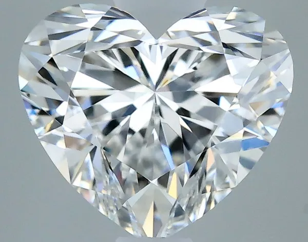 0.63ct HEART F VVS2 Natural diamond