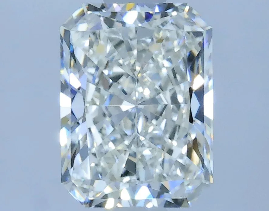 0.85ct RADIANT H VVS2 Natural diamond