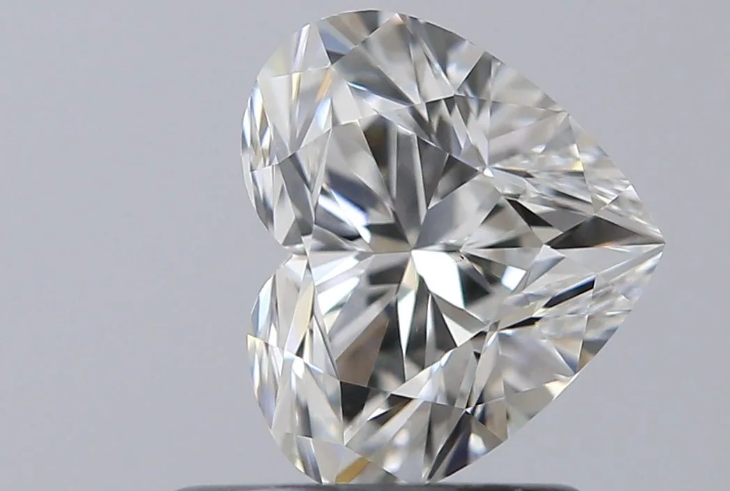 0.81ct HEART G VS1 Natural diamond