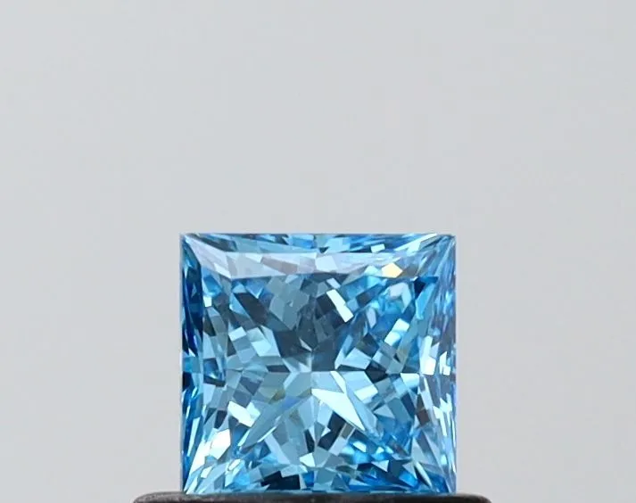 0.58ct PRINCESS Fancy Vivid Blue VVS2 Coloured Lab diamond