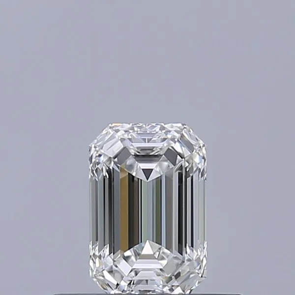 0.4ct EMERALD E VVS1 Natural diamond