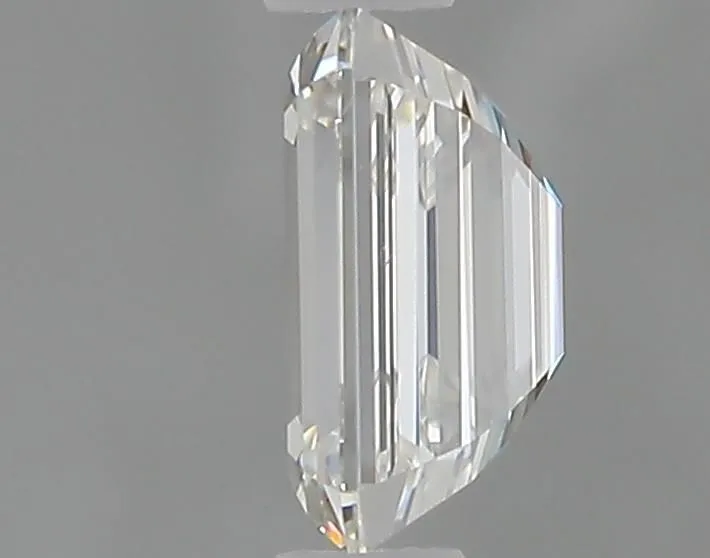 0.52ct EMERALD G VS1 Natural diamond