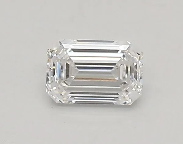 0.31ct EMERALD D VVS2 Lab diamond