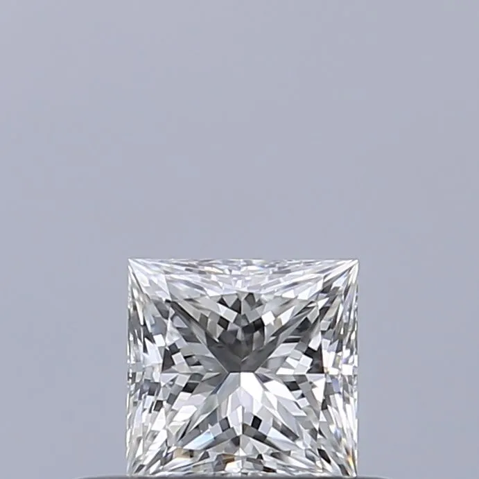 0.31ct PRINCESS E VVS1 Natural diamond