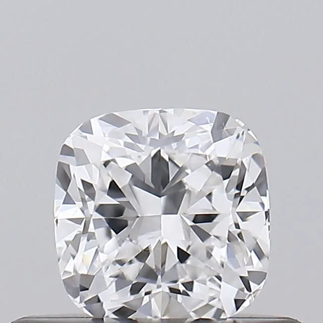 0.39ct CUSHION E VVS2 Natural diamond