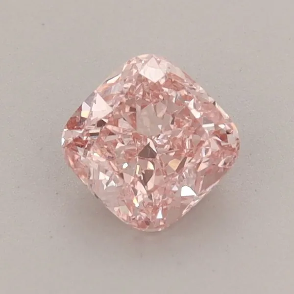 0.69ct CUSHION Fancy Vivid Pink VS1 Coloured Lab diamond