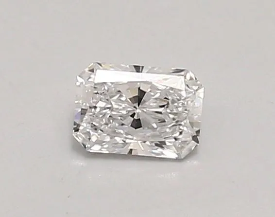0.39ct RADIANT D VS1 Lab diamond