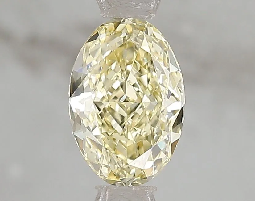 1.01ct OVAL Fancy Intense Yellow VS1 Coloured Lab diamond