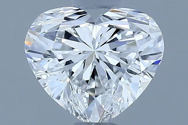 0.75ct HEART F VVS1 Natural diamond