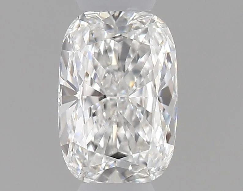 0.30ct CUSHION E VVS1 Natural diamond