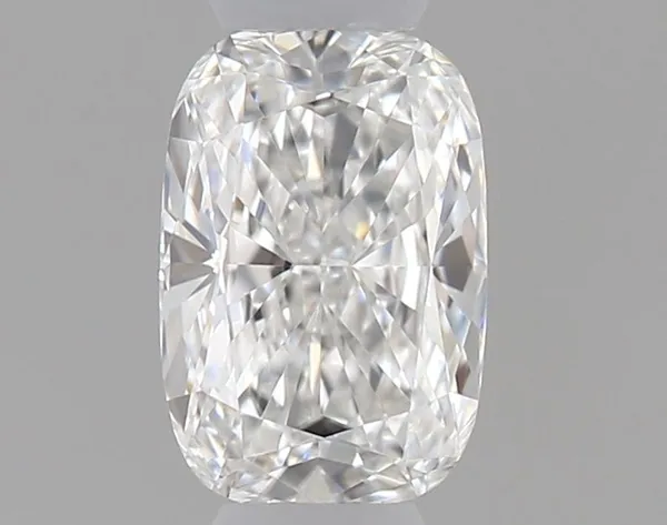 0.3ct CUSHION E VVS1 Natural diamond