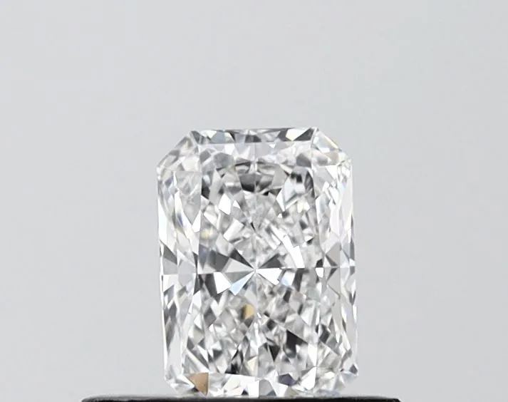 0.54ct RADIANT D VVS2 Lab Grown diamond