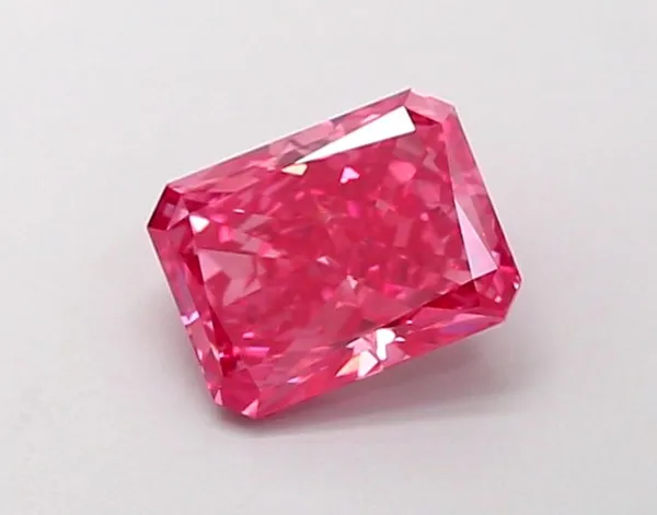 1.01ct RADIANT Fancy Vivid Pink VS1 Coloured Lab diamond