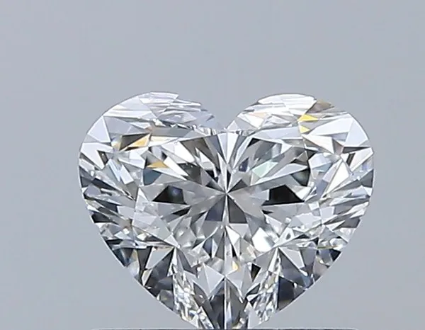 0.7ct HEART F VS2 Natural diamond