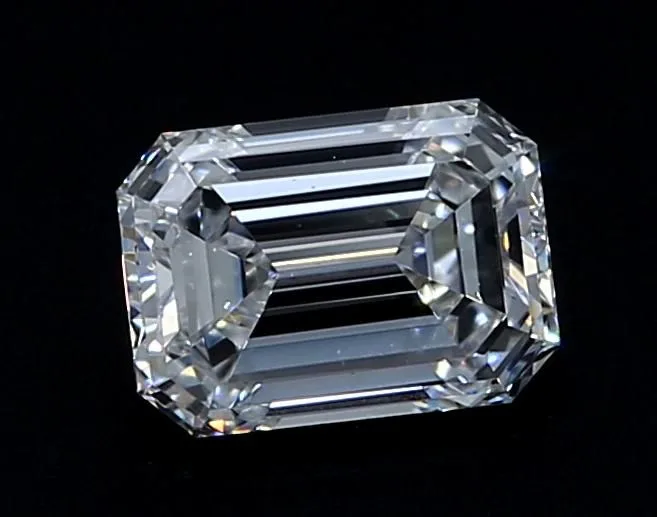 0.41ct EMERALD D VS2 Natural diamond
