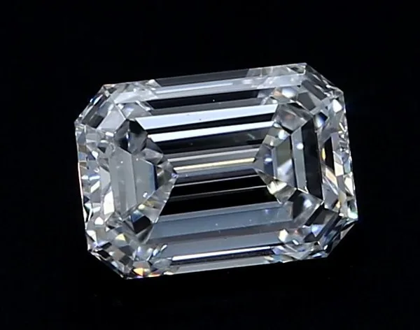 0.41ct EMERALD D VS2 Natural diamond