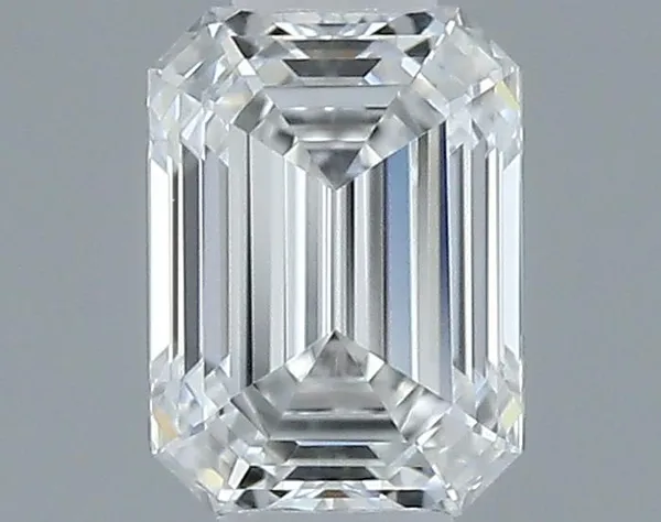 0.32ct EMERALD F VVS2 Natural diamond