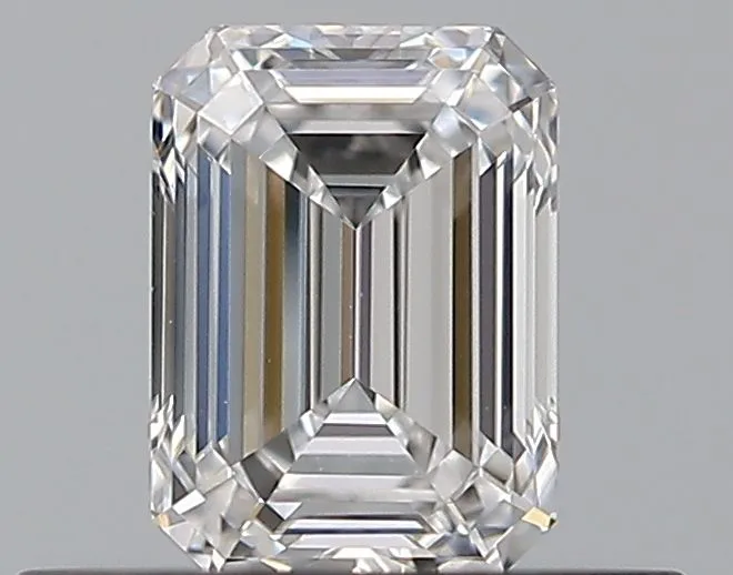 0.40ct EMERALD D VVS1 Natural diamond