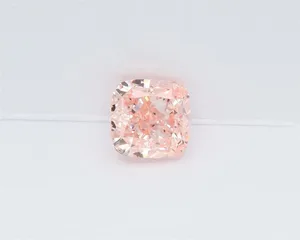 1.05ct CUSHION Fancy Vivid Pink VVS2 Coloured Lab diamond