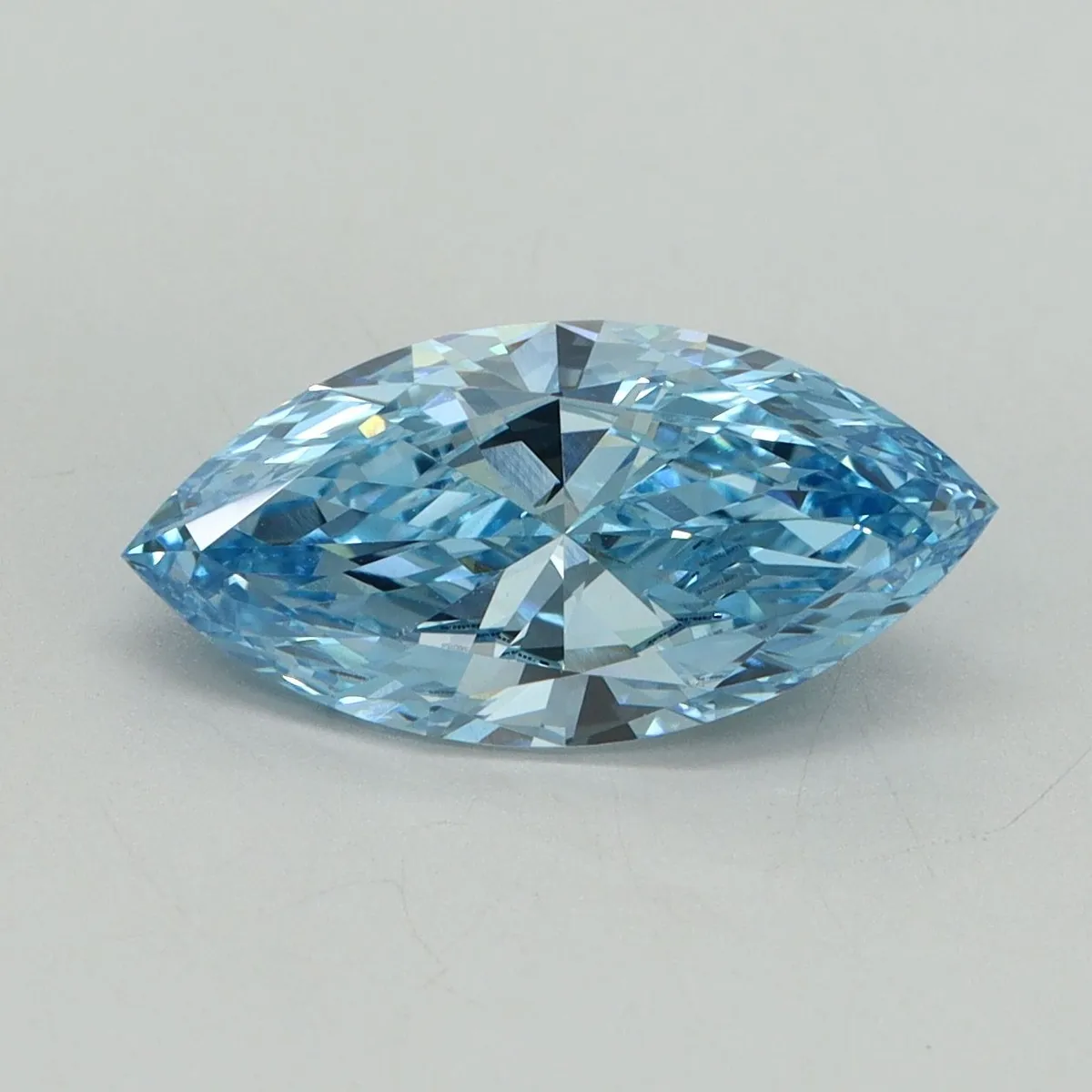 2.01ct MARQUISE Fancy Vivid Blue VS2 Coloured Lab diamond