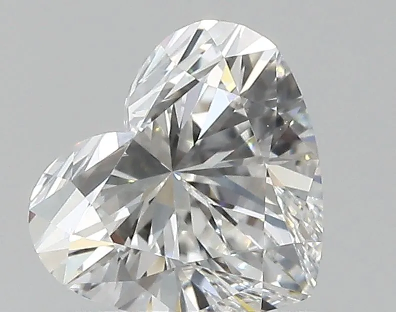 0.60ct HEART G VVS2 Natural diamond