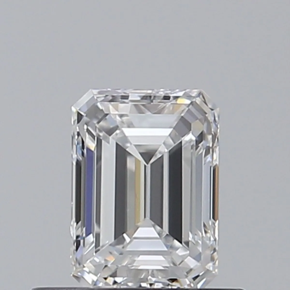 0.50ct EMERALD E VS2 Natural diamond