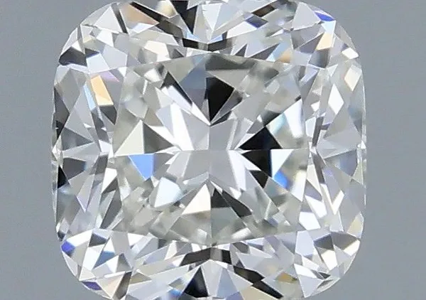 0.38ct CUSHION H VS1 Natural diamond