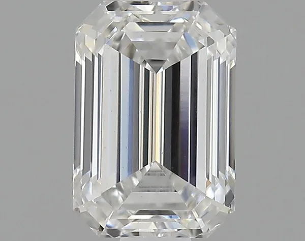 0.72ct EMERALD E VS1 Lab diamond