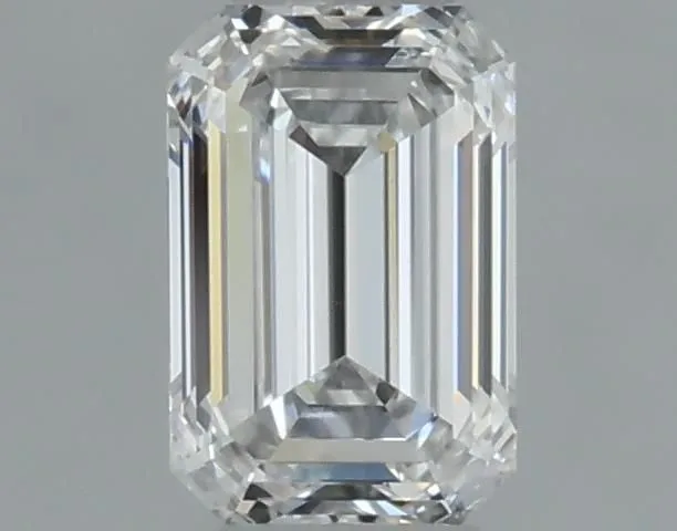 0.34ct EMERALD E VS1 Natural diamond