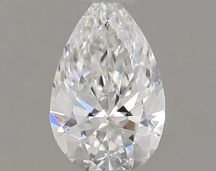 0.37ct PEAR E VVS2 Natural diamond
