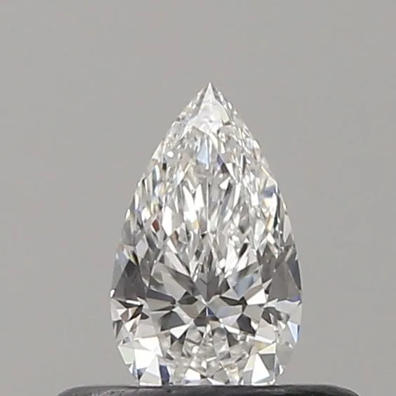 0.3ct PEAR E VS2 Natural diamond