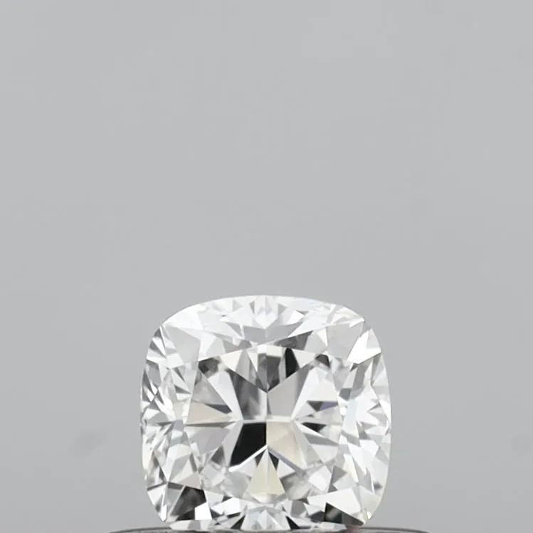 0.30ct CUSHION E VVS2 Natural diamond