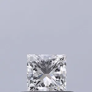 0.31ct PRINCESS E VVS1 Natural diamond
