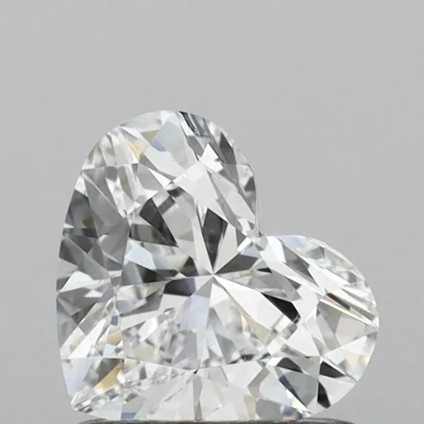 0.83ct HEART D VVS2 Lab diamond