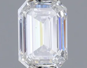 0.7ct EMERALD E VS2 Natural diamond