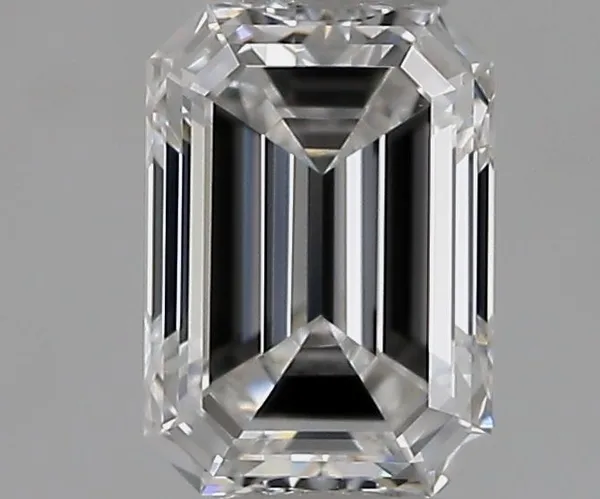 0.6ct EMERALD E VVS1 Natural diamond