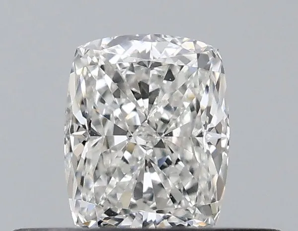 0.3ct CUSHION G VVS2 Natural diamond