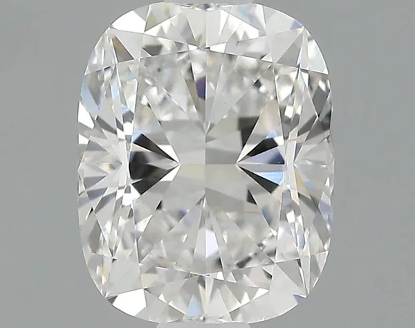 0.85ct CUSHION E VVS2 Lab diamond