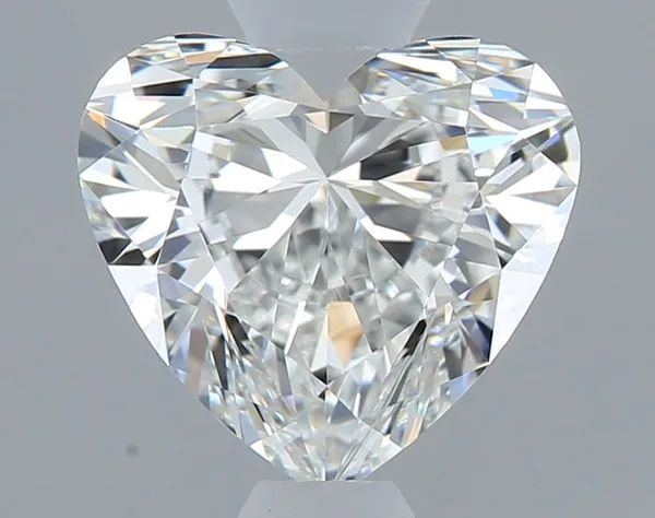 0.69ct HEART G VVS1 Natural diamond