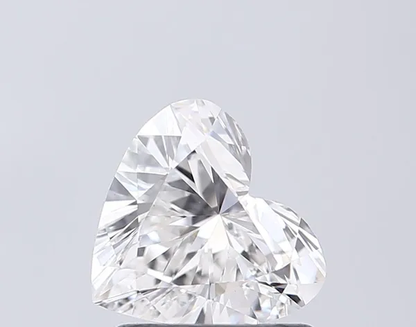0.9ct HEART E VS1 Lab diamond