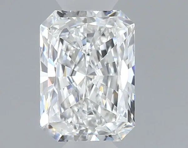 0.3ct RADIANT E VS1 Natural diamond
