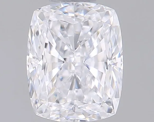0.51ct CUSHION D VVS1 Natural diamond
