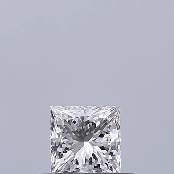 0.32ct PRINCESS E IF Natural diamond
