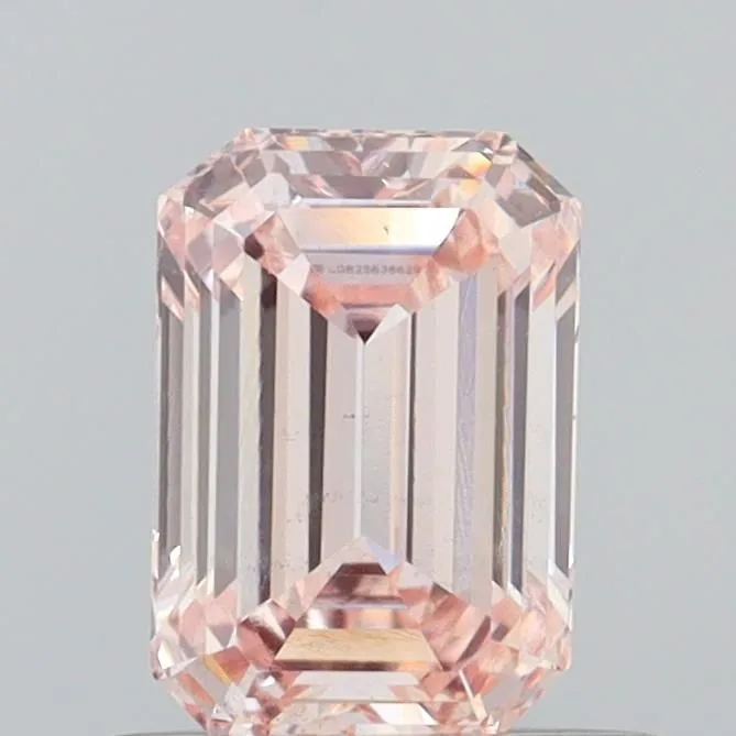0.68ct EMERALD Fancy Pink VS2 Coloured Lab diamond
