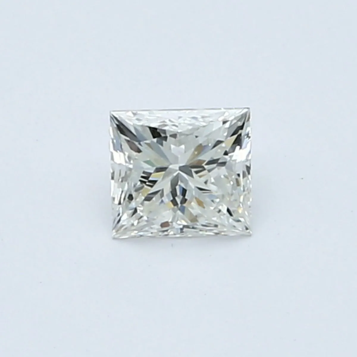 0.41ct PRINCESS H VVS1 Natural diamond