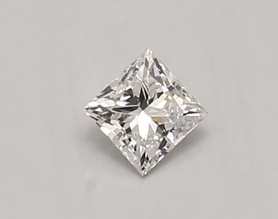 0.37ct PRINCESS D VVS2 Lab diamond