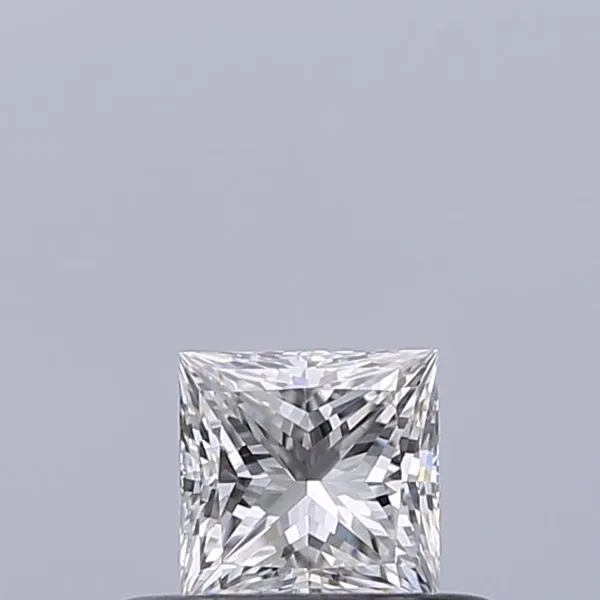 0.31ct PRINCESS F VVS2 Natural diamond